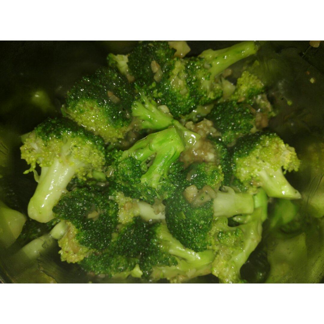 蚝油蒜蓉西兰花