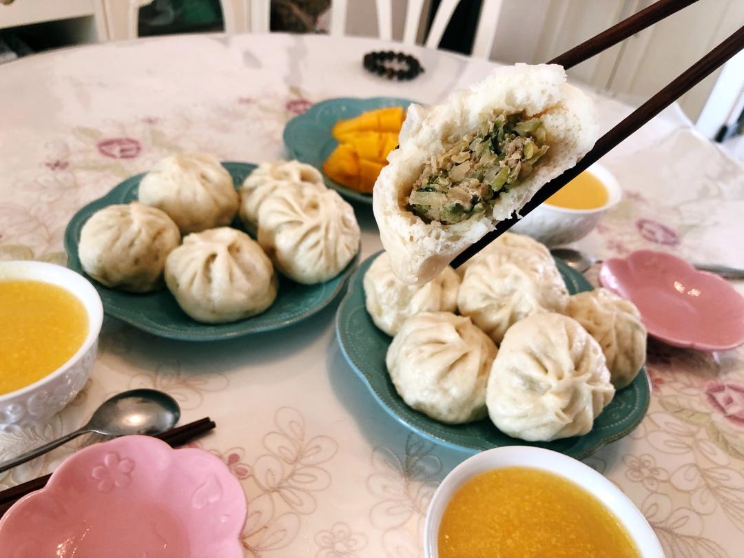 兔子一家的幸福欢宴