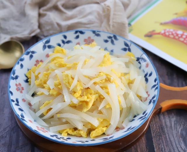 水萝卜炒蛋的做法