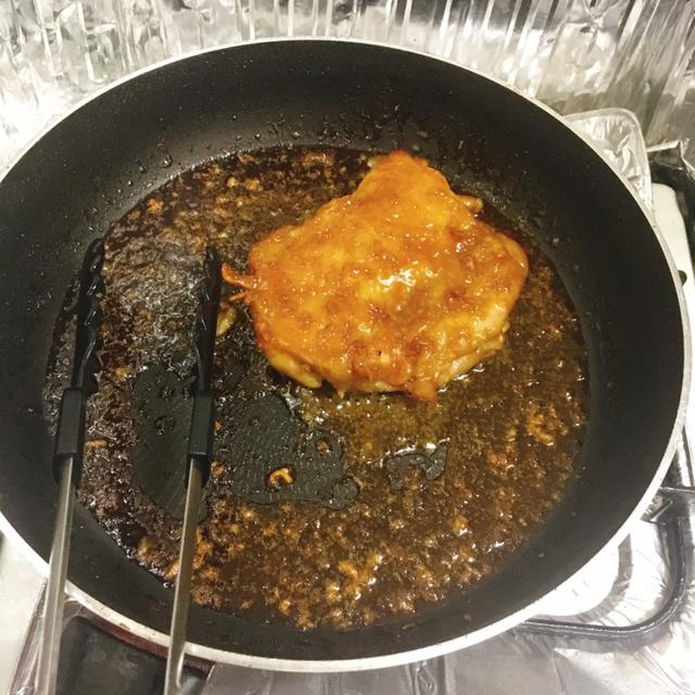 日式照烧鸡腿饭的做法 步骤4