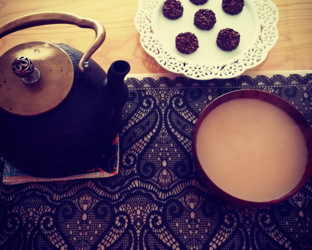 超级简单的家庭版奶茶的做法
