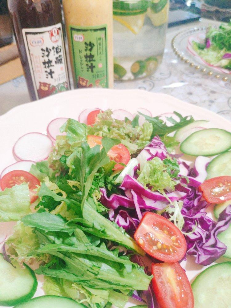 藜麦蔬菜沙拉（减肥食谱）