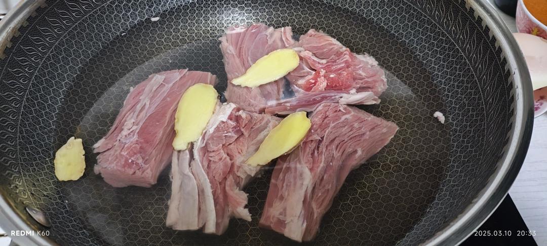 原汁原味清炖牛腩