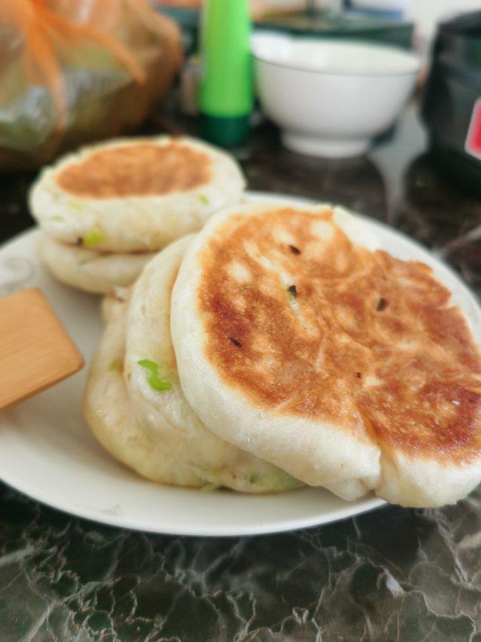 手不沾面的发面葱花饼 松软好吃 零失败的方子 附细节视频详解