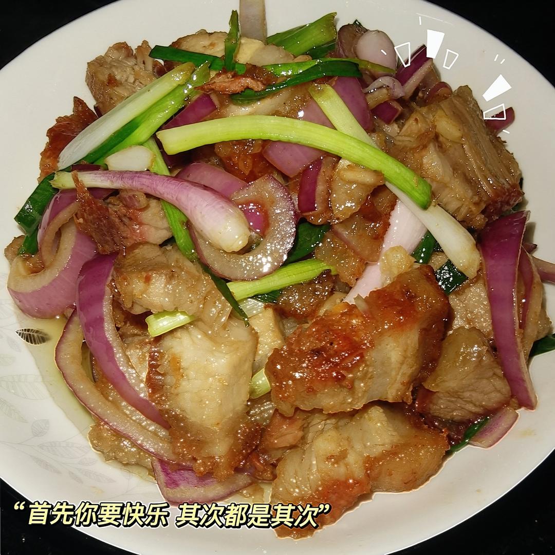 超下饭的青椒炒烧肉让你停不下来