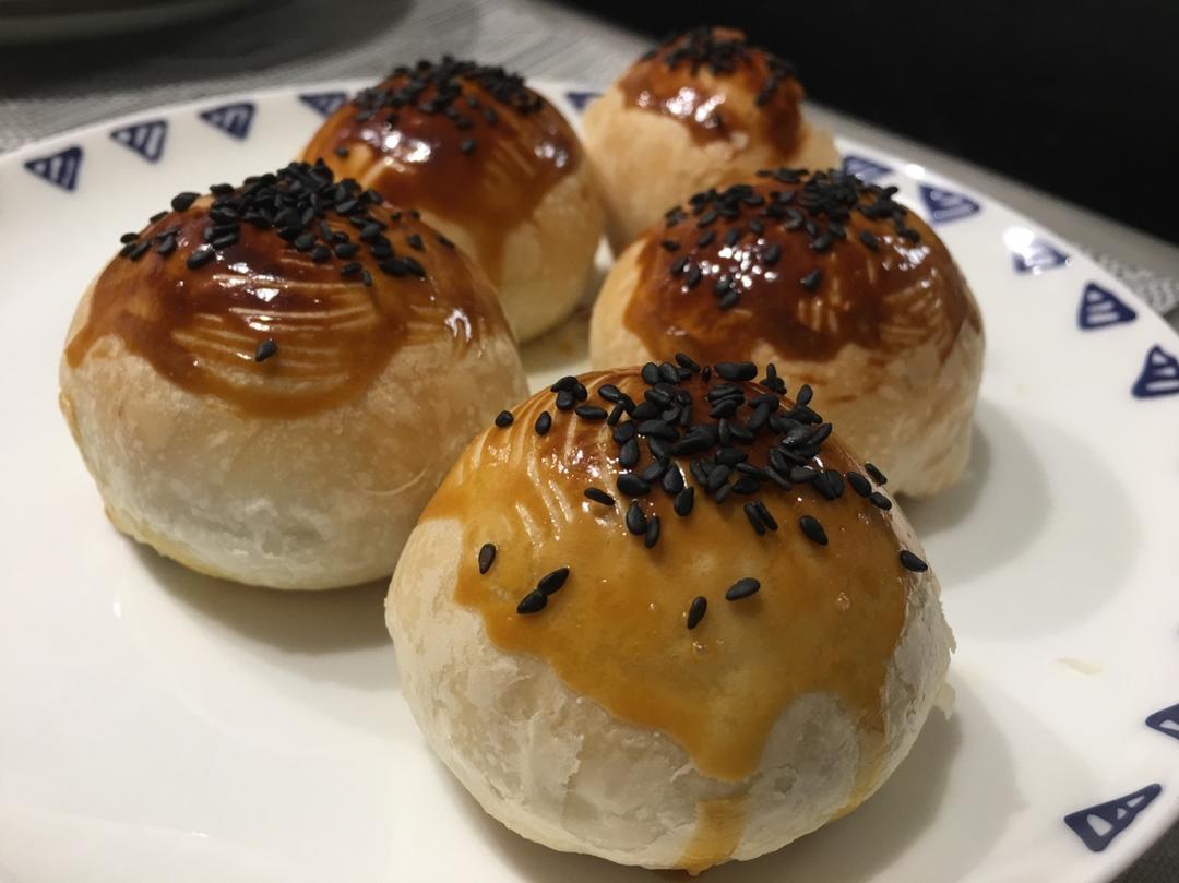 蛋黄酥