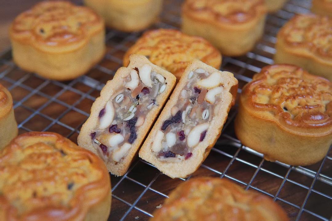 谁说五仁月饼不好吃？纹路清晰，一次成功！