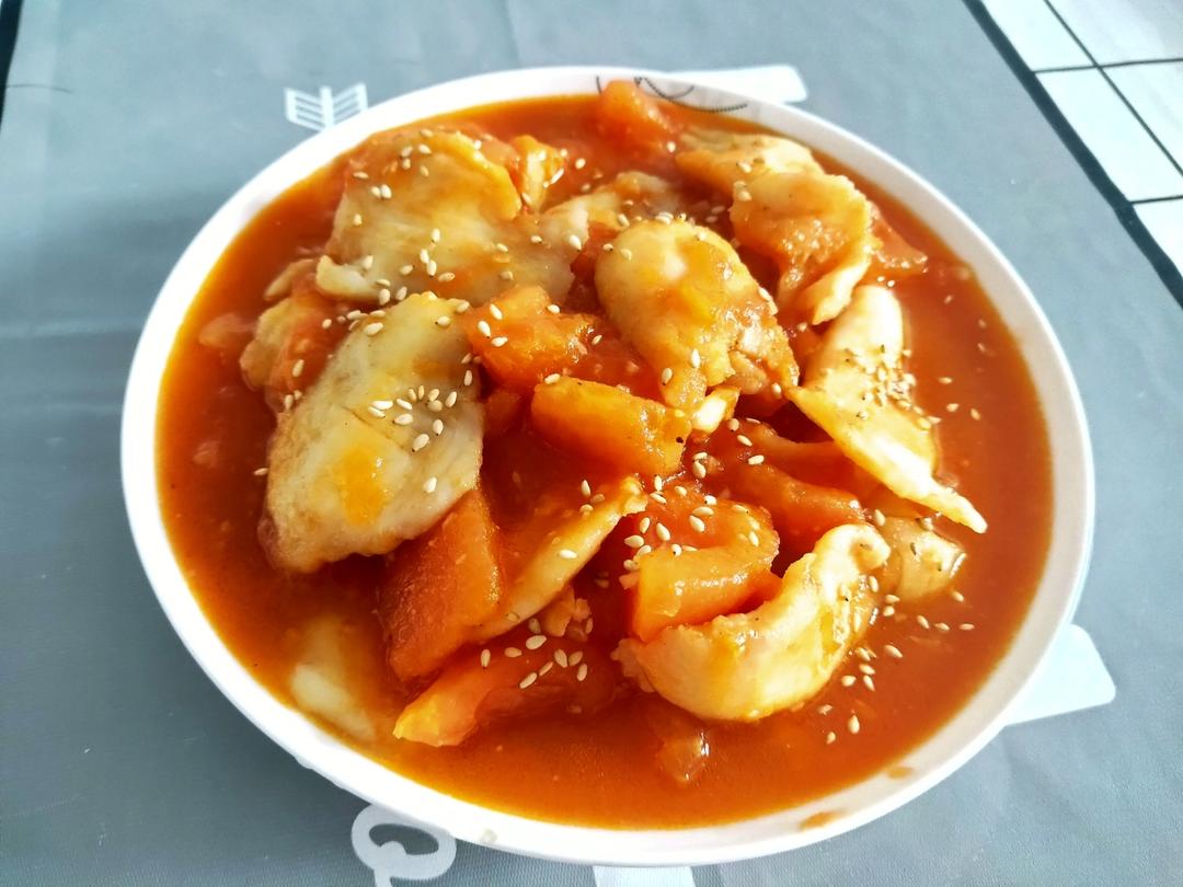 番茄鱼巴沙鱼（也可以用番茄龙利鱼），番茄酱汁超浓郁，营养又下饭！