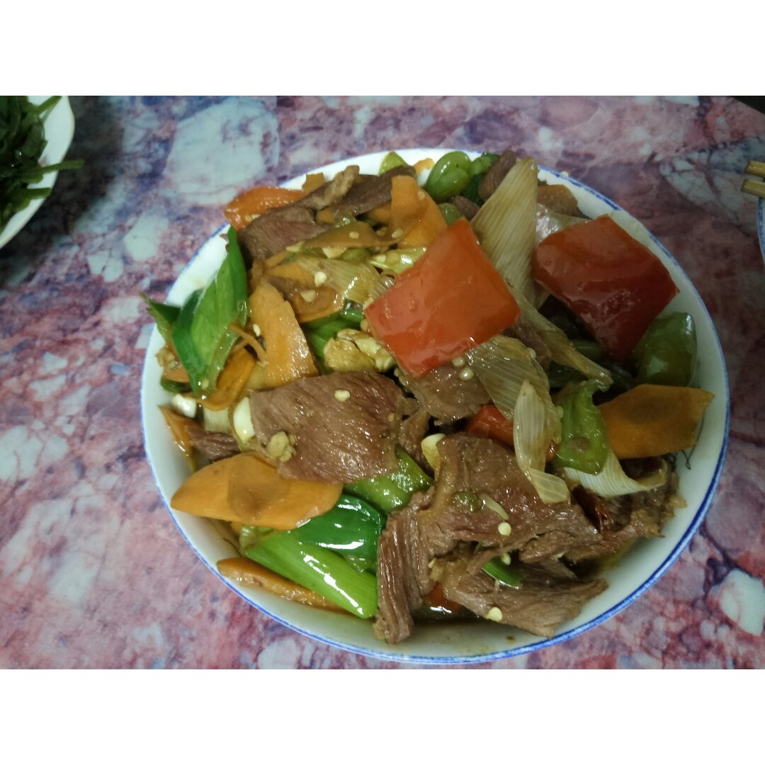 小炒牛肉