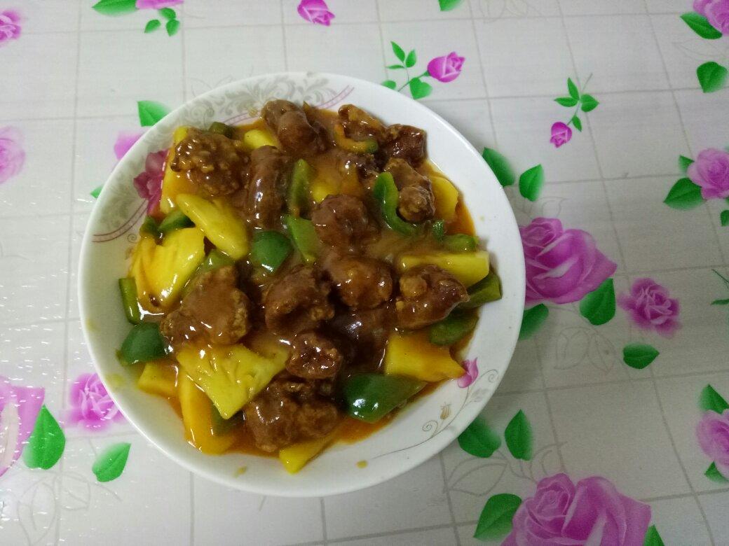 秘制菠萝咕噜肉（绝对好吃）