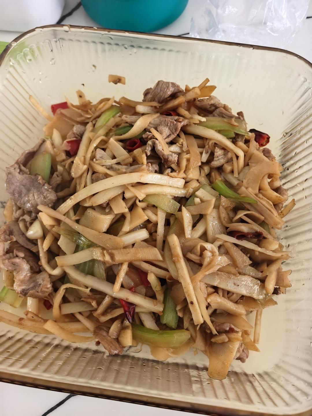 糯米笋炒肉｜今天的菜太费米饭了🔥