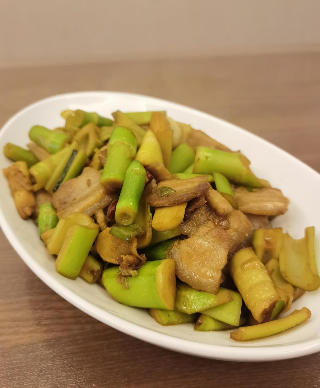 吃竹子喽😄