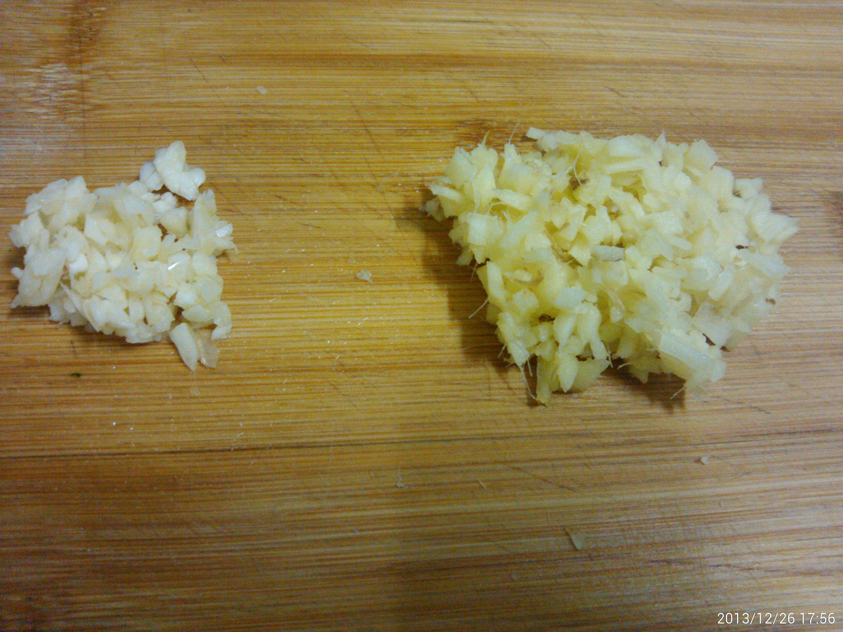 黄瓜鸡蛋水饺的做法 步骤3