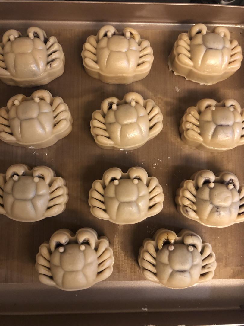 网红螃蟹月饼