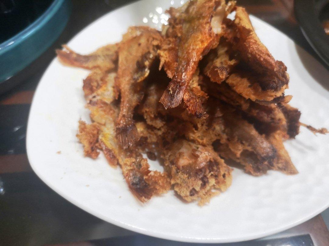 酥炸小黄花鱼