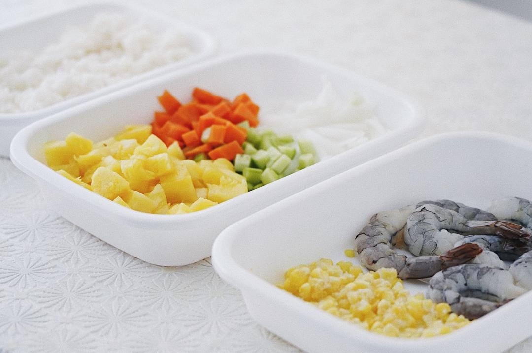 虾仁菠萝炒饭