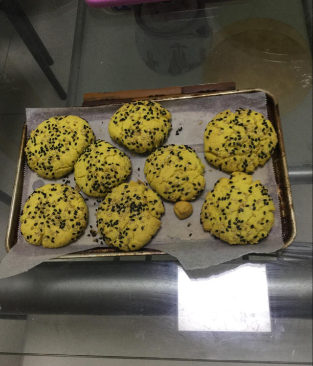 蛋黄芝麻酥，补钙小零嘴