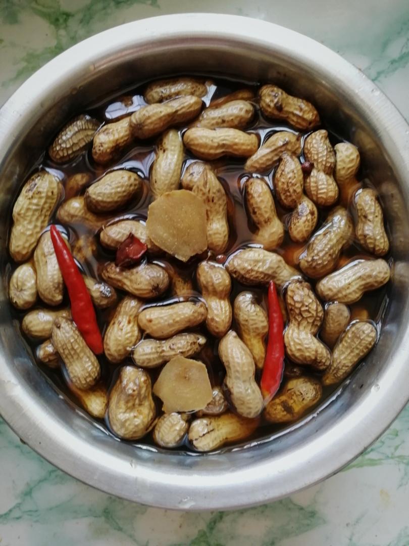 卤煮花生
