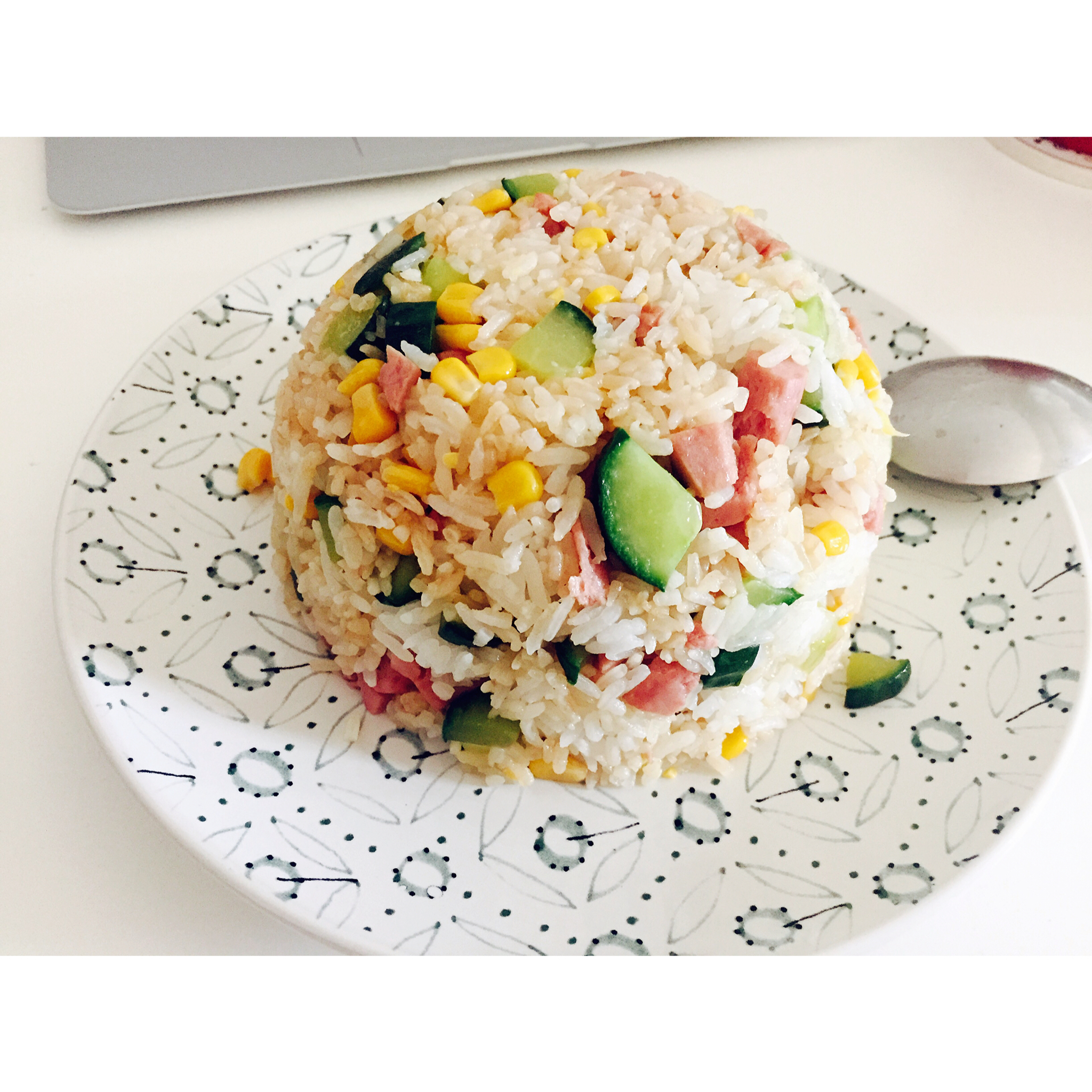 香肠炒饭