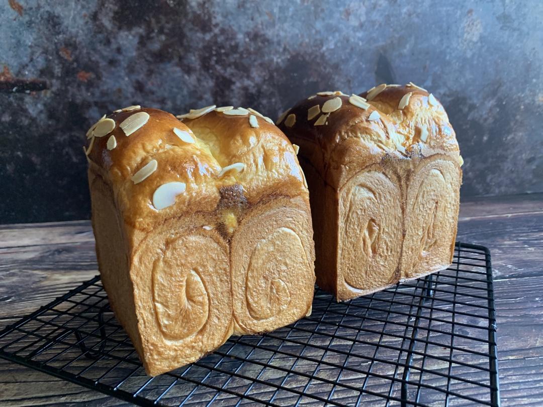 水立方北海道牛奶淡奶油吐司100%中种面包松软拉丝