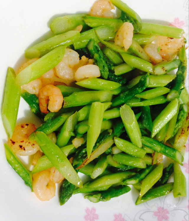 清炒芦笋虾仁