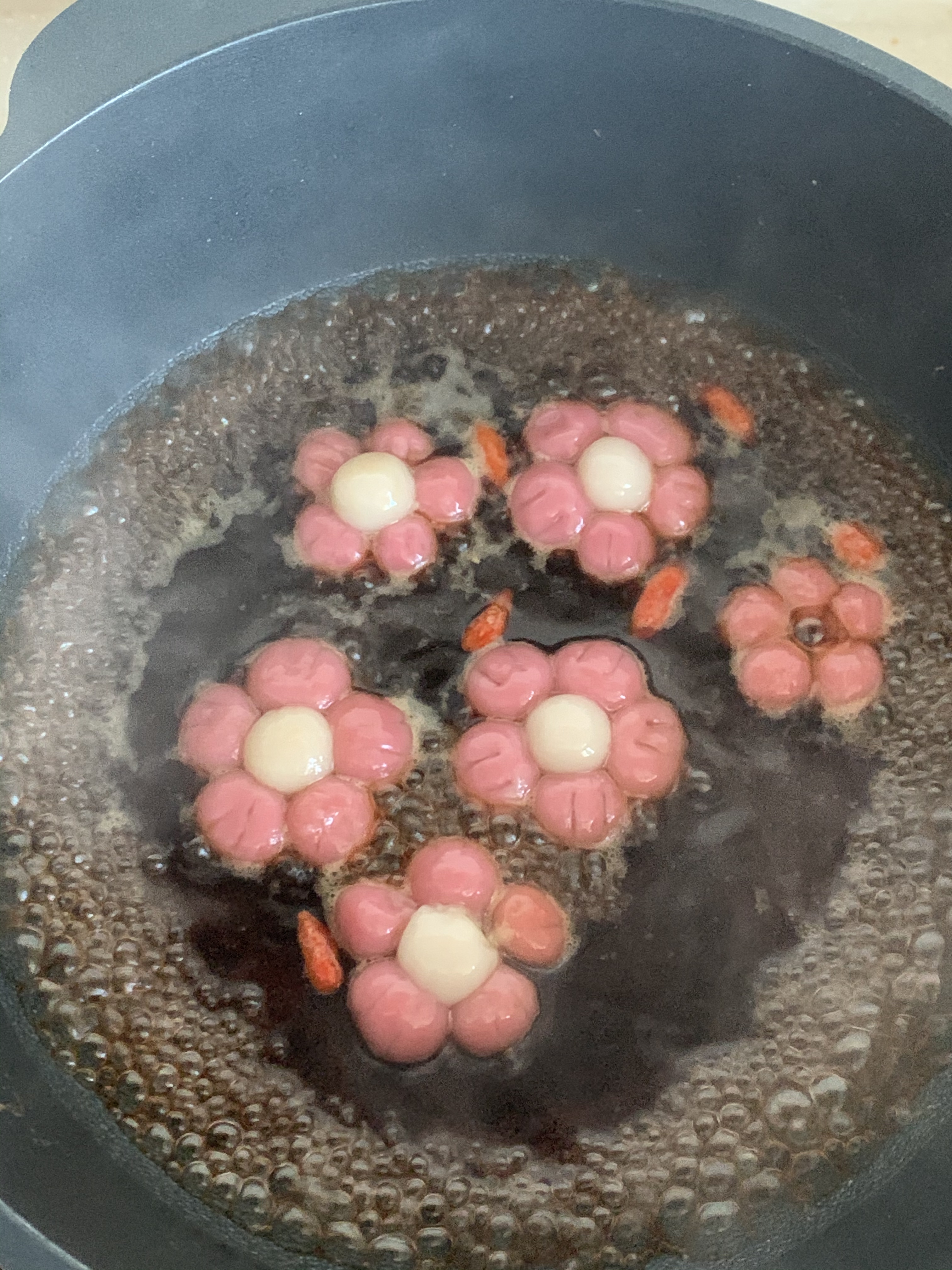 送你一朵小红花🌺｜冬季温暖小甜品红糖糯米丸子的做法 步骤16