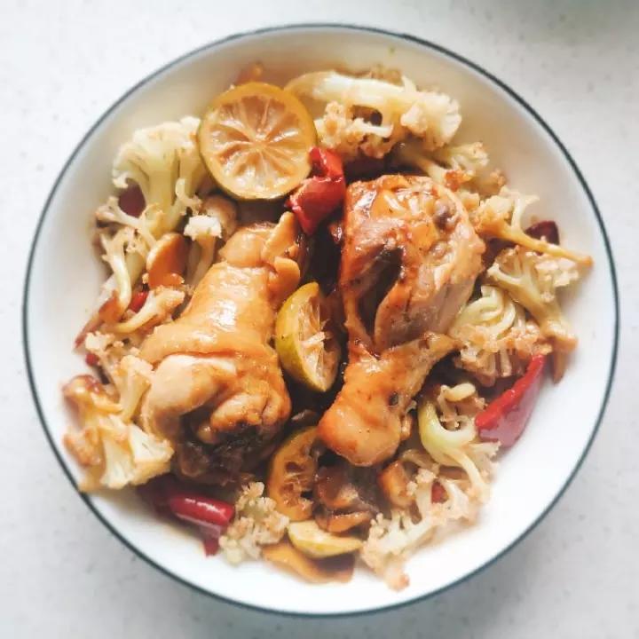 电饭煲版本柠香酱汁蒸鸡，十指留香（附烤箱技巧）