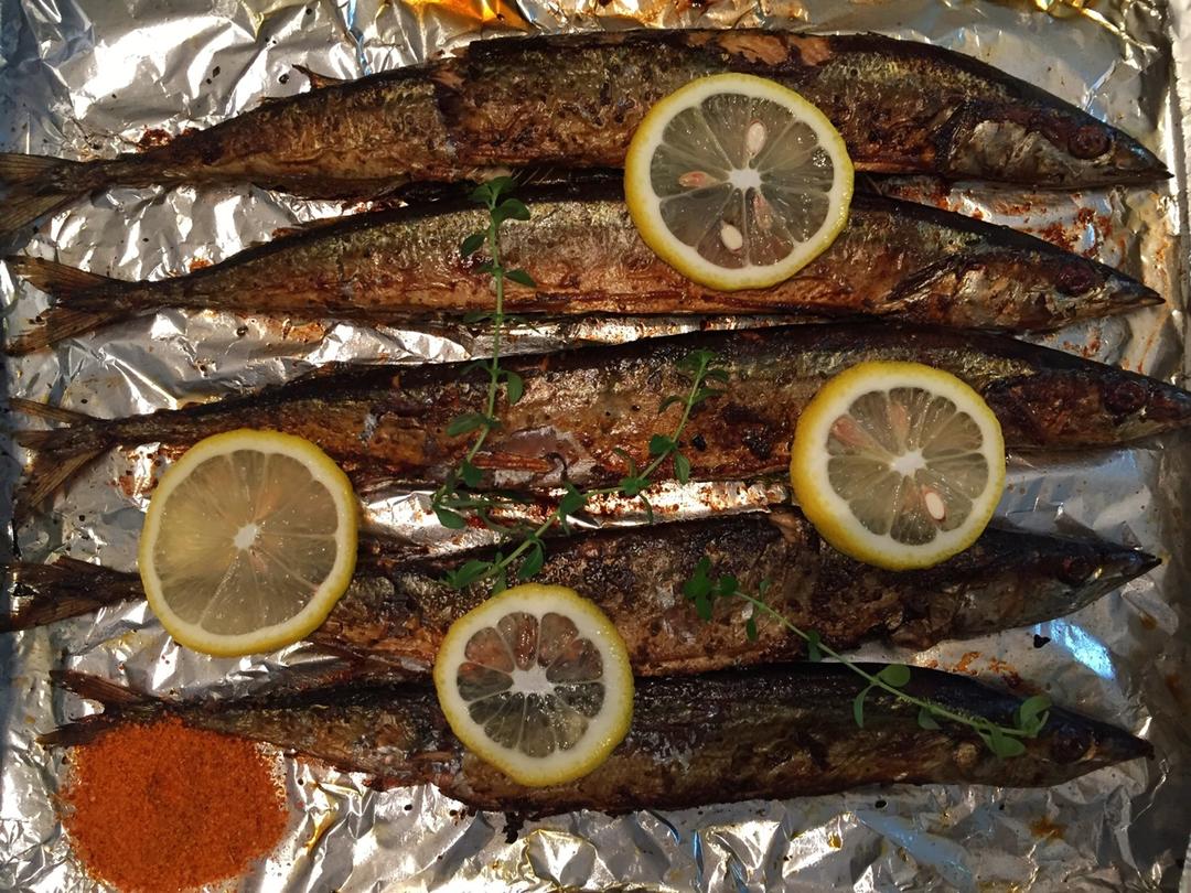 盐烤秋刀鱼