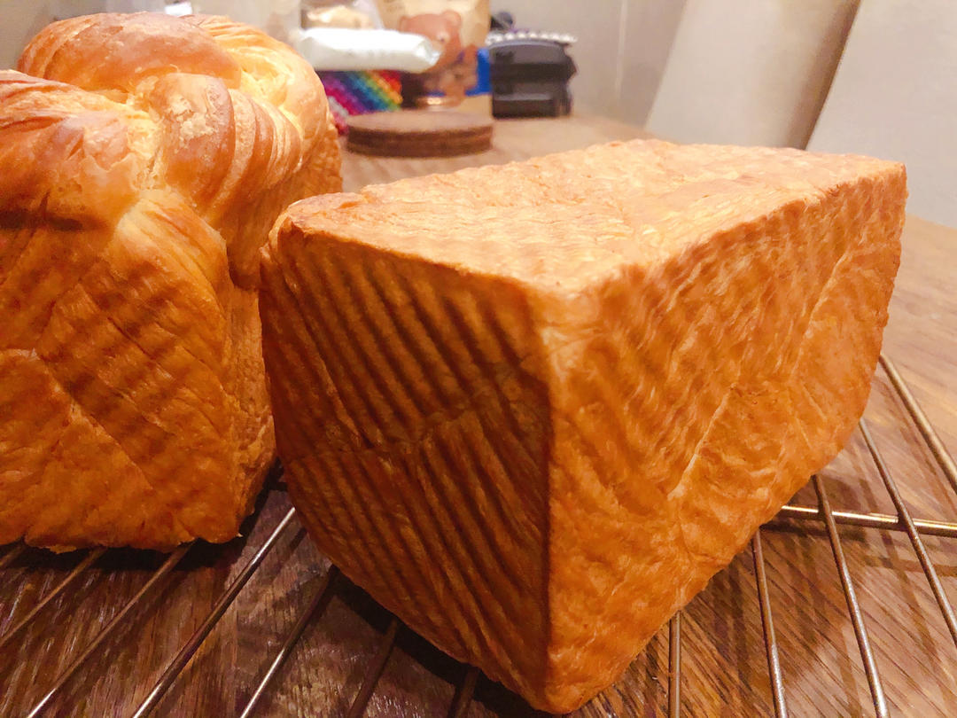 复制bb糖招牌原味奶香---丹麦金砖吐司