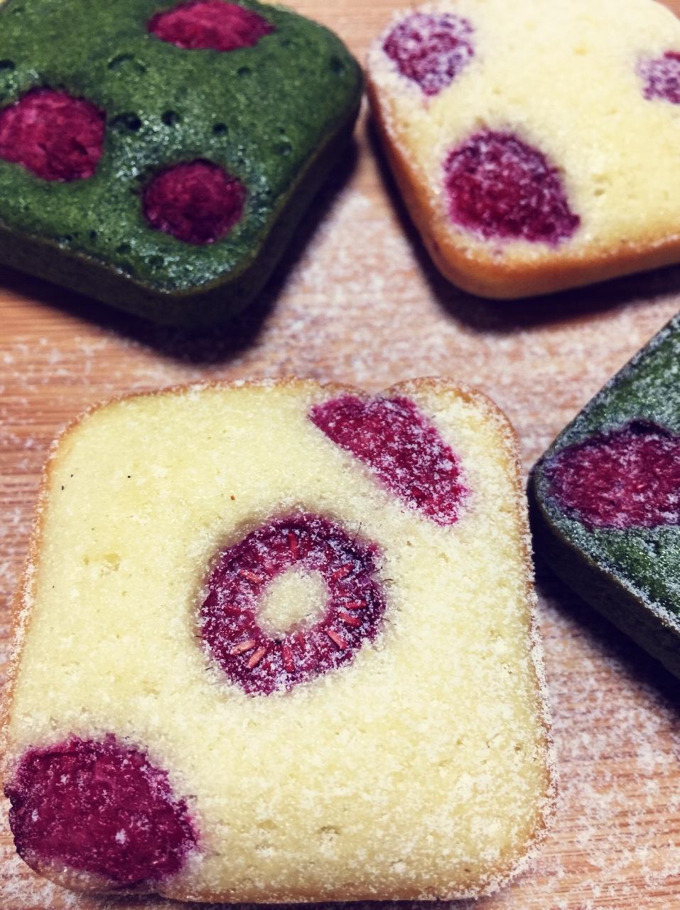 【BBC Food】树莓罗勒费南雪