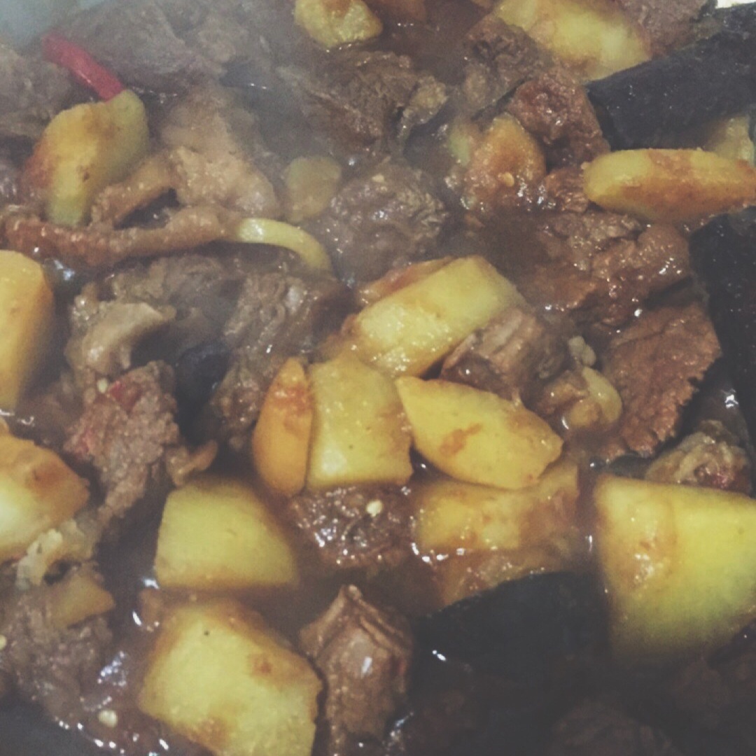 土豆炖牛肉