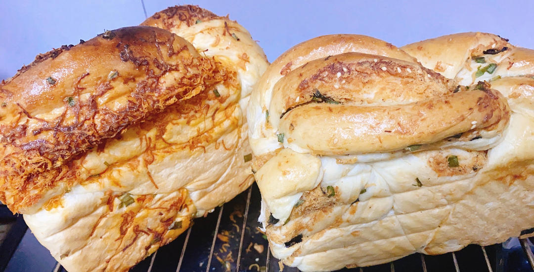 香葱肉松手撕吐司