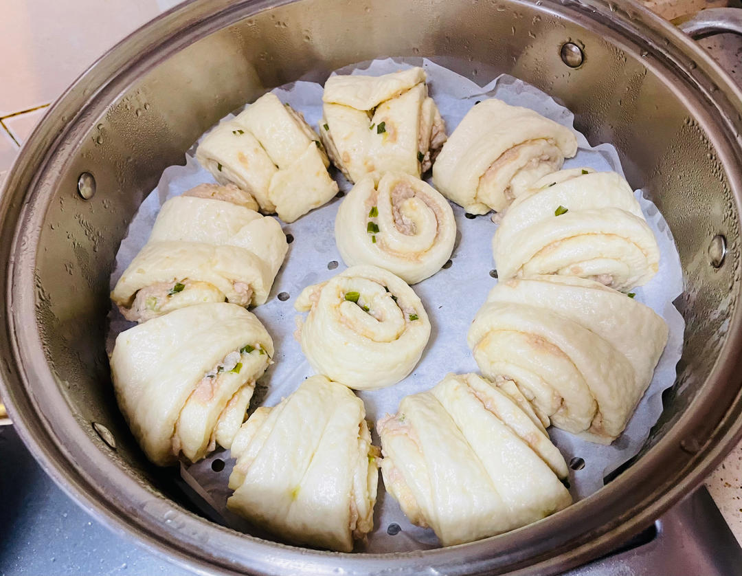百吃不厌♨️经典葱花卷 馒头