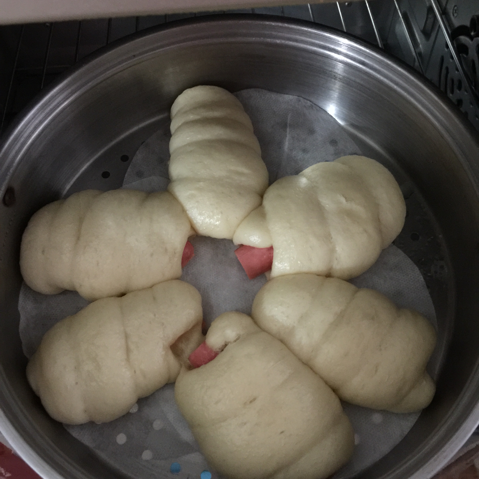 快手火腿卷～一次发酵