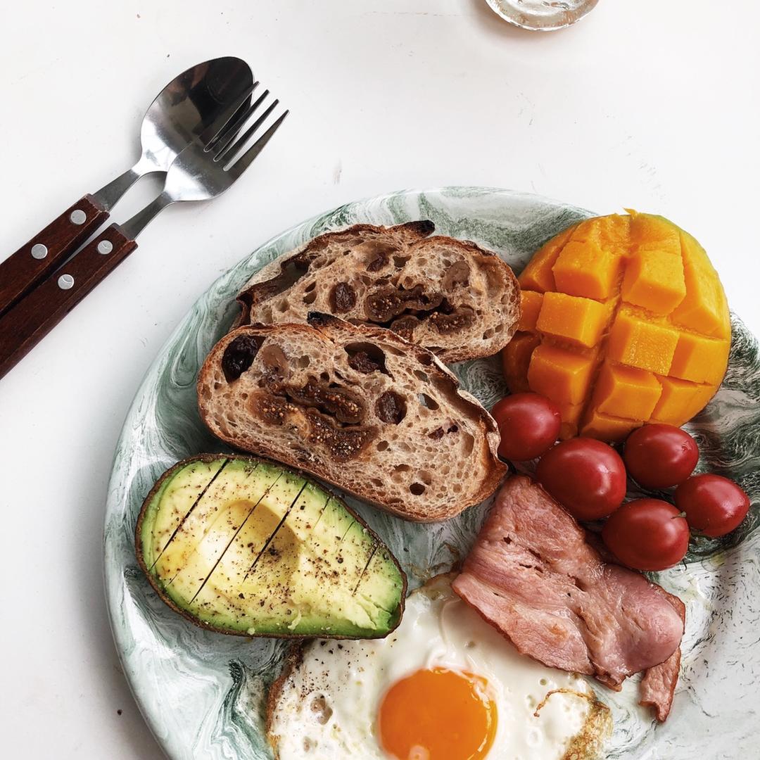 【天然酵种】酒渍无花果奶酪核桃欧包