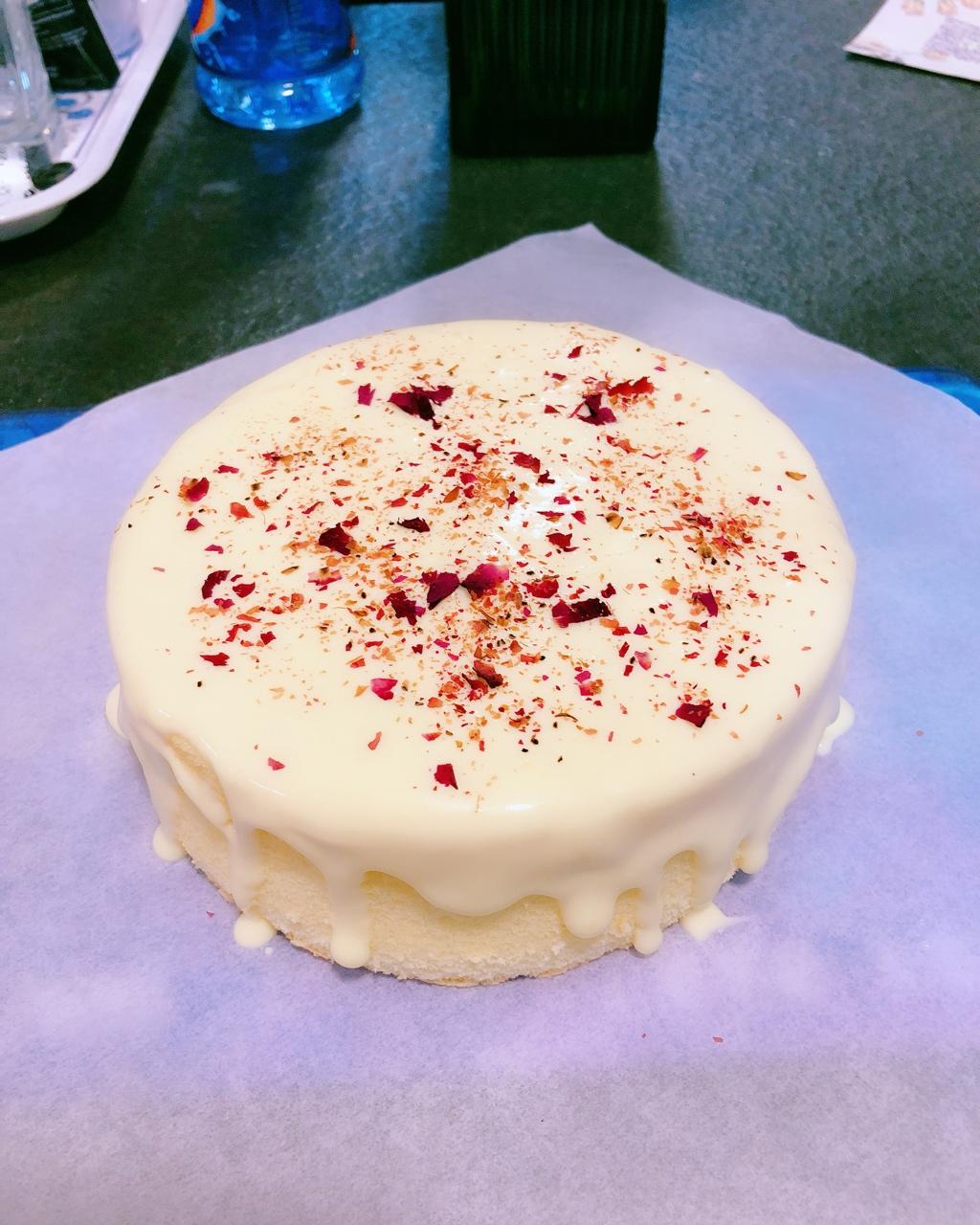 香草雪崩爆浆蛋糕