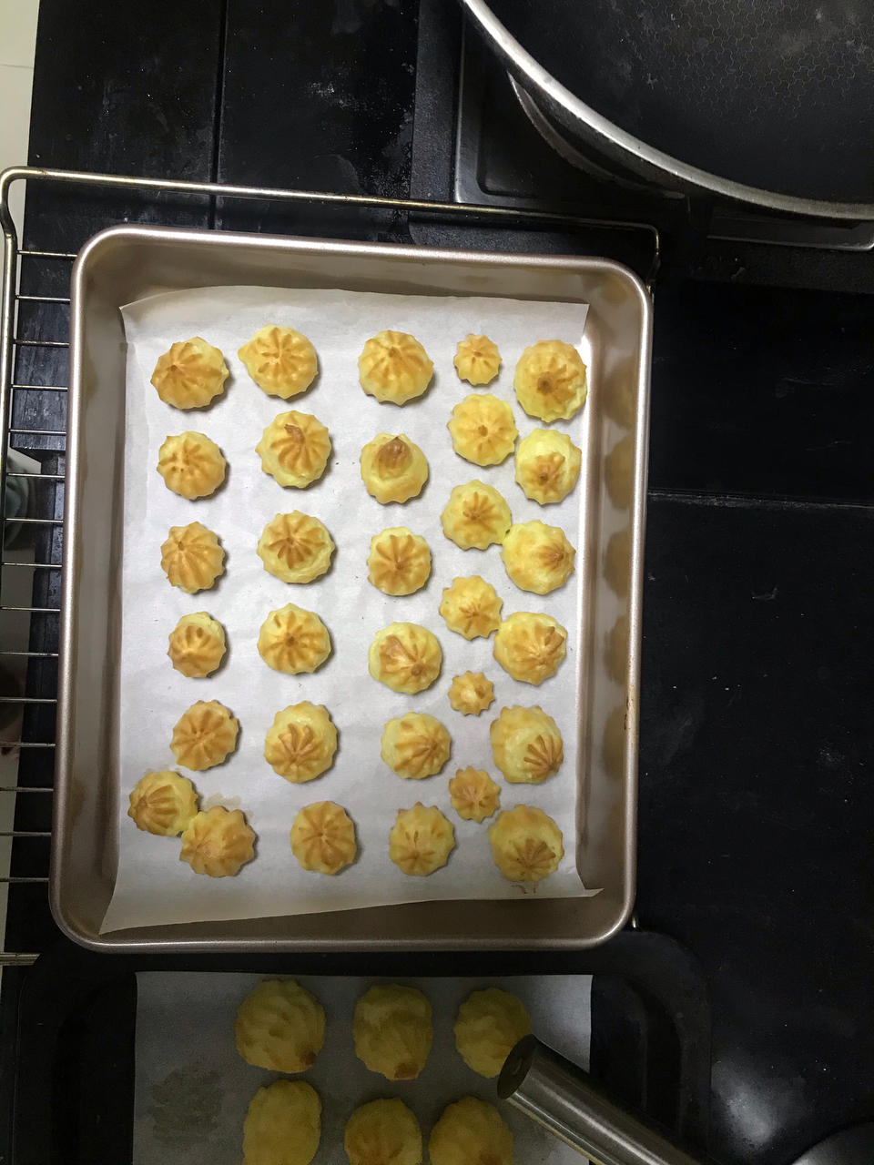 简单易成功的奶油小泡芙做法