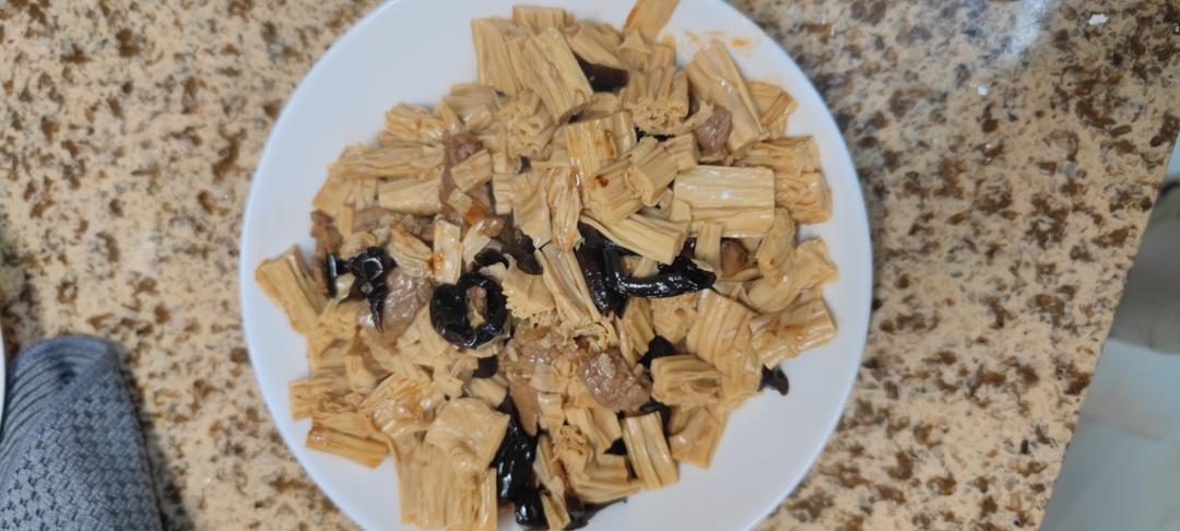 比肉还好吃的烧腐竹