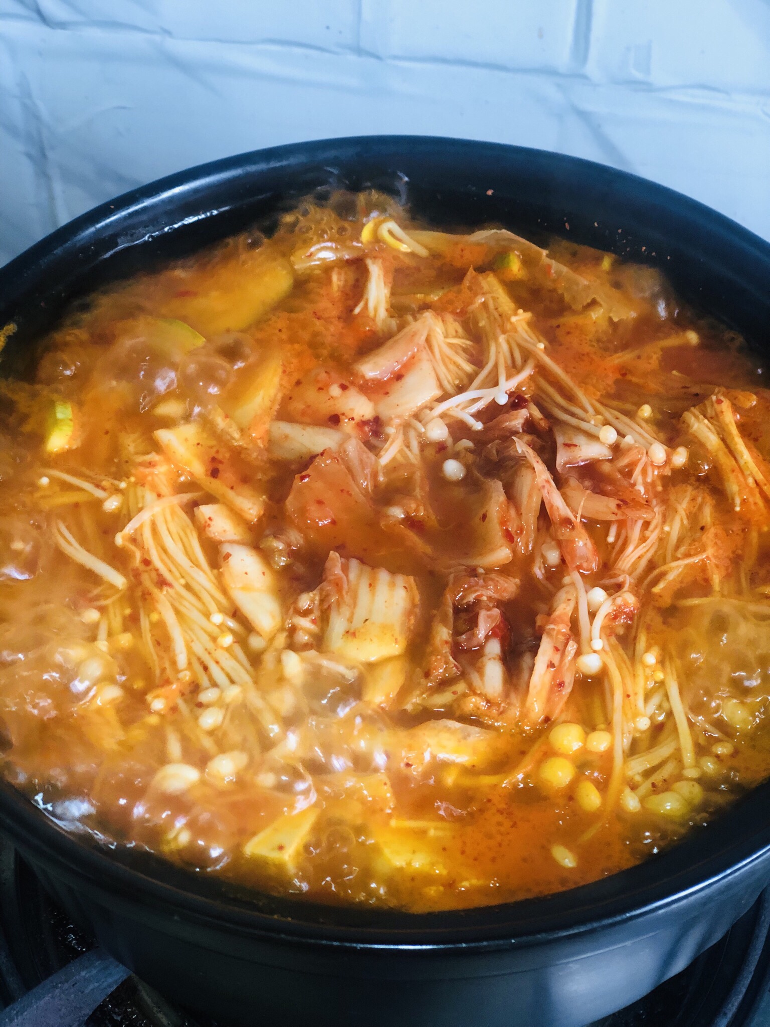 韩式泡菜汤（纯素绝密净版）的做法