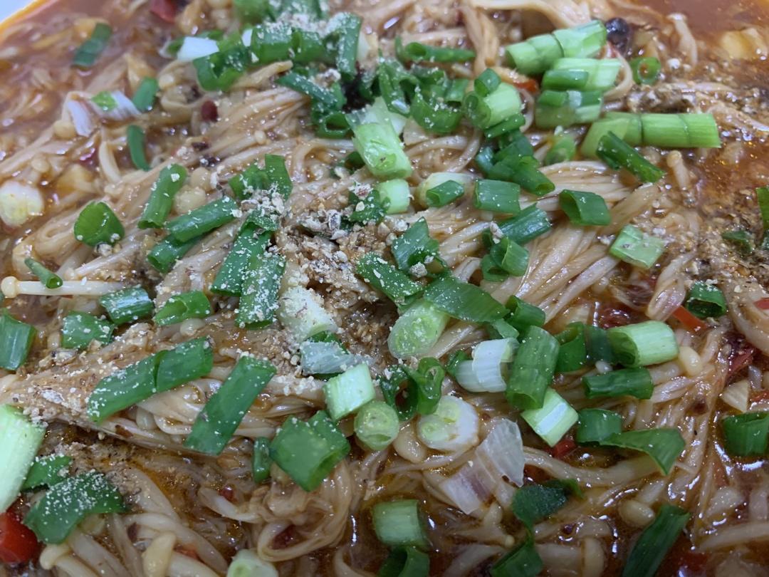 超下饭的炒金针菇！！