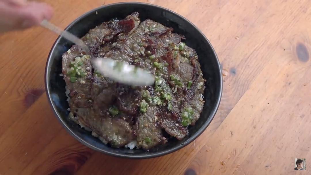 葱酱牛小排烧肉丼饭（勿入转载自用）的做法