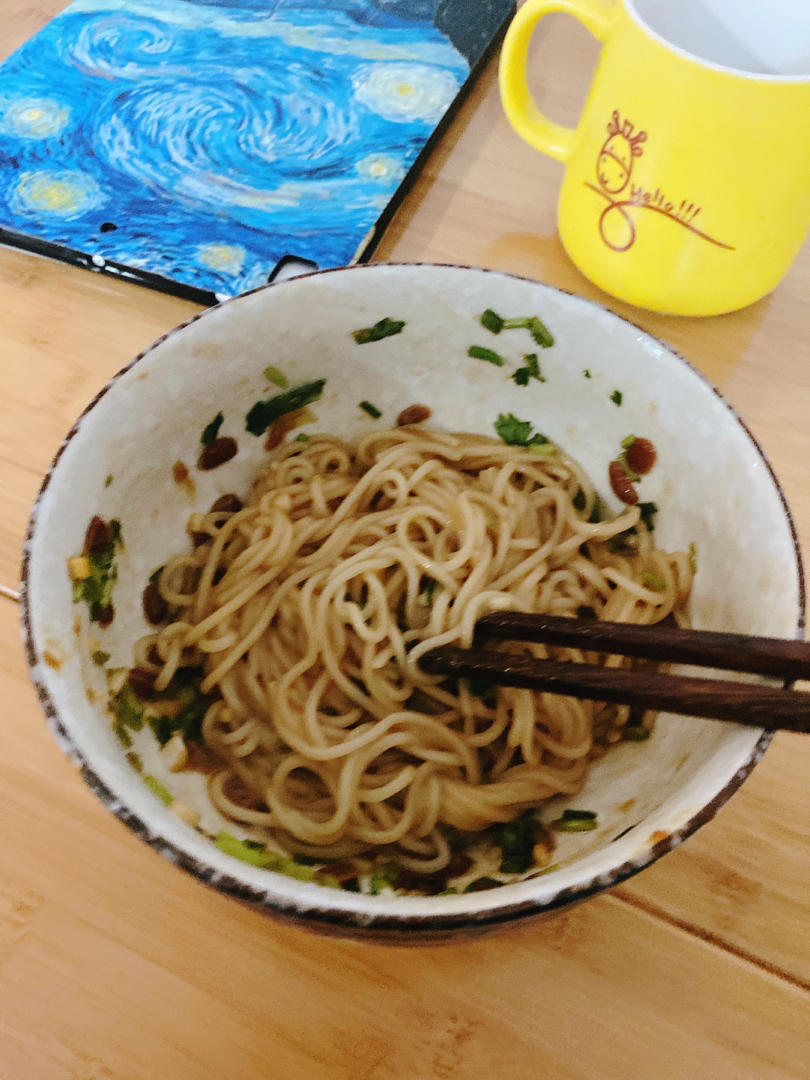 夏日快手凉拌面