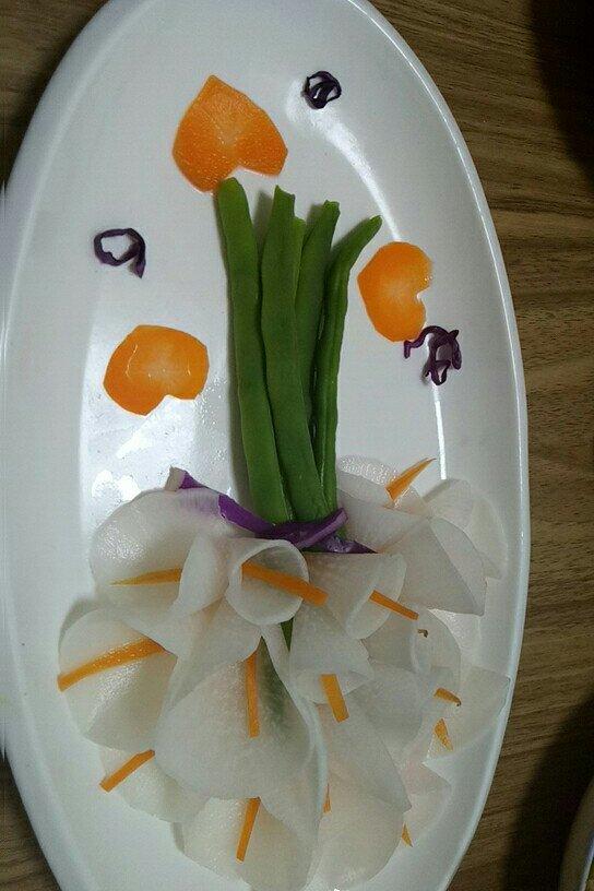 来一束马蹄莲