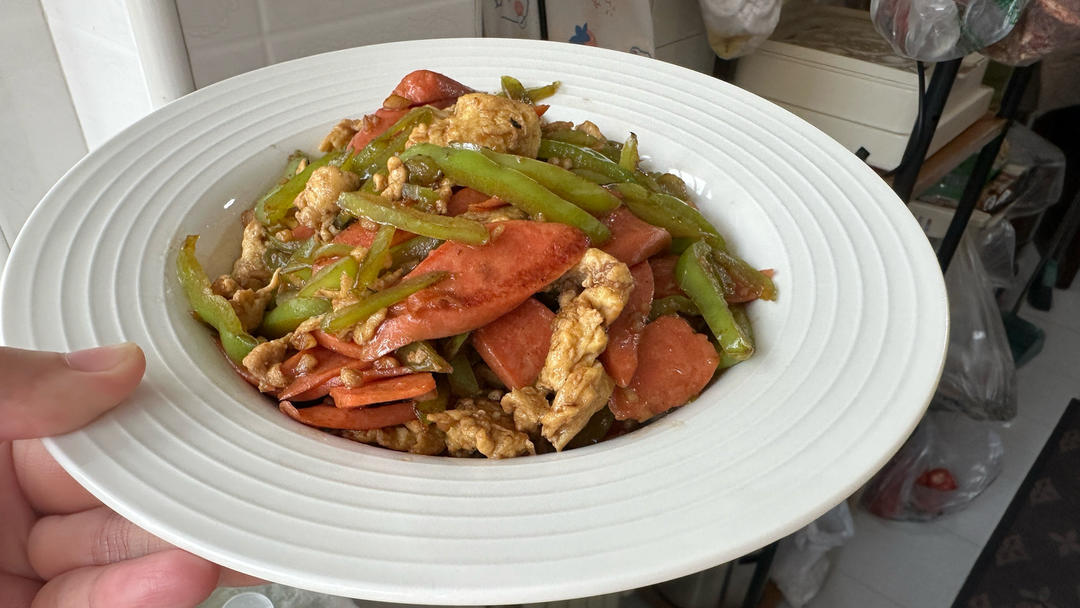 青椒火腿炒鸡蛋