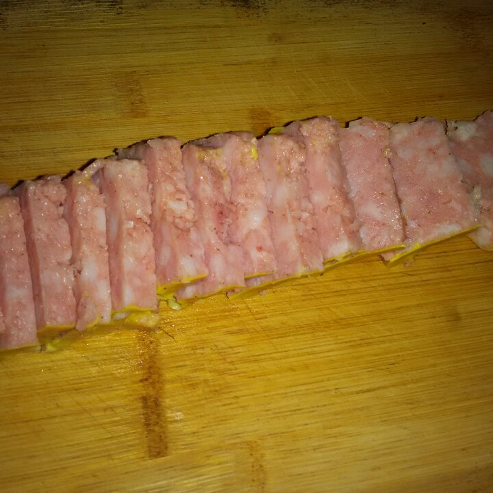 午餐肉