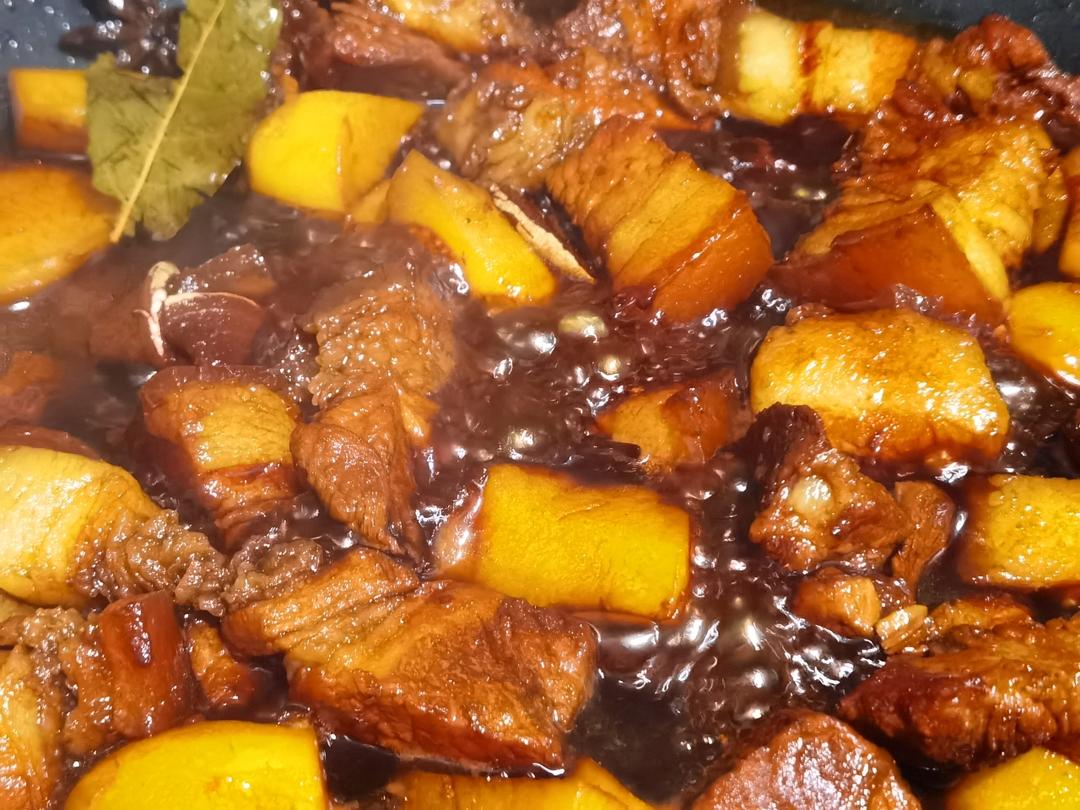 不焯水不放油的家常红烧肉