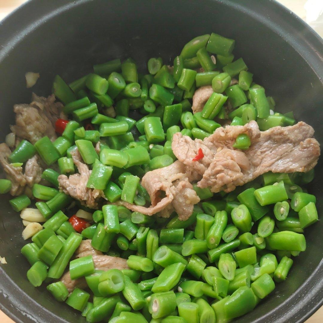 豆角炒肉丝