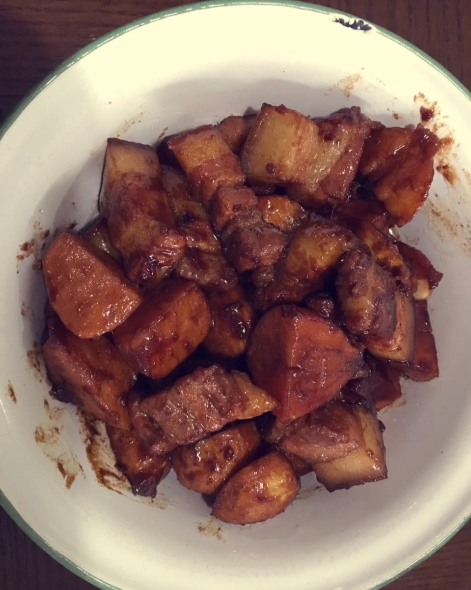 茨菰红烧肉