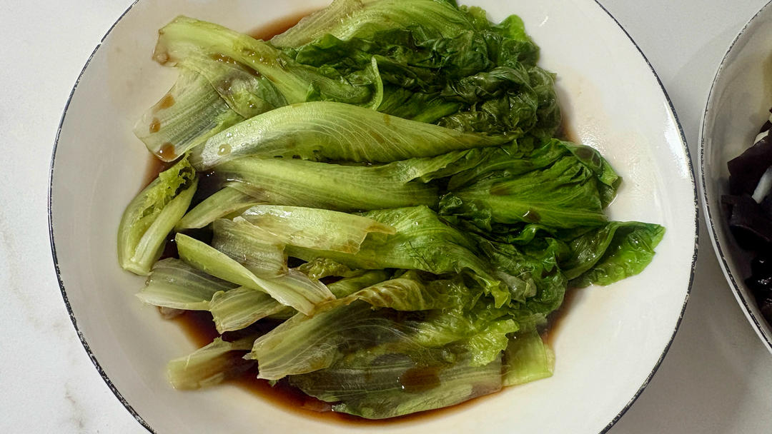 三分钟生菜🥬