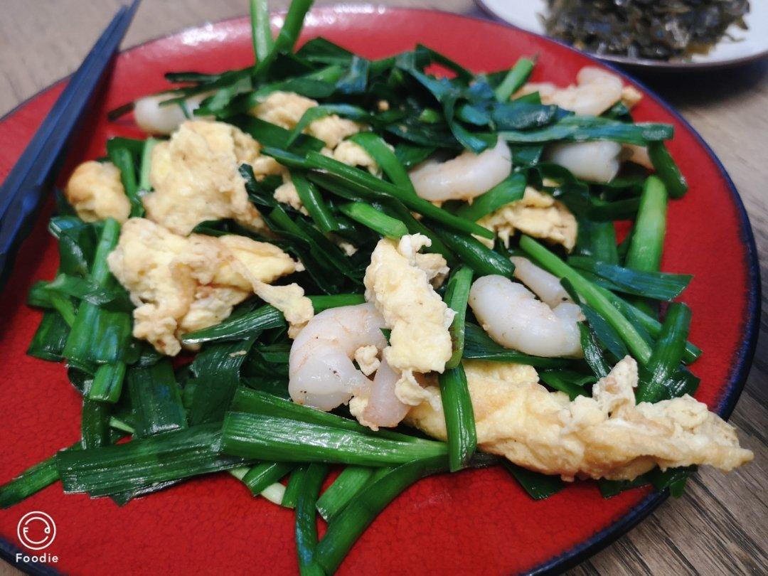 三招炒出滑嫩可口的鸡蛋虾仁；韭菜炒鸡蛋虾仁